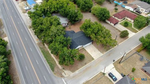 101 E East St, Stockdale, TX, 78160-6809 | Card Image