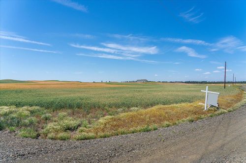 XX E Jennings Rd, Spangle, WA, 99031 | Card Image