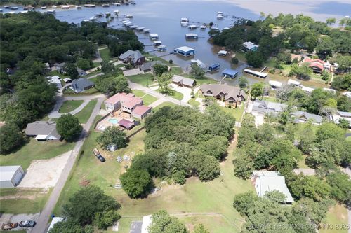 75 Hills Rd, Mead, OK, 73449-6706 | Card Image