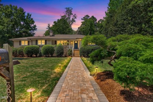 3901 Quail Hollow Dr, Raleigh, NC, 27609-6007 | Card Image