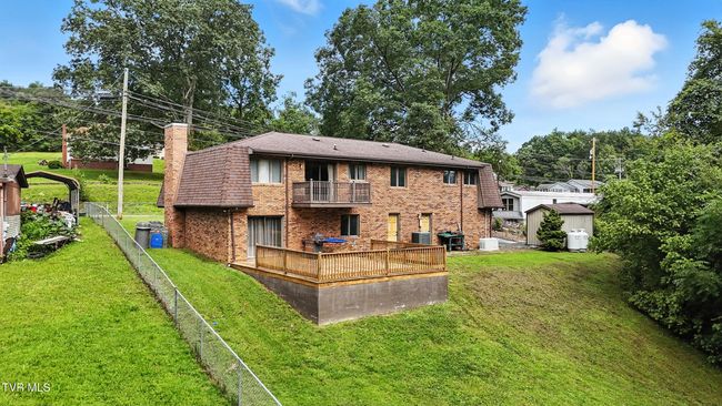 1704 Wildcat Rd, House other with 4 bedrooms, 3 bathrooms and null parking in Big Stone Gap VA | Image 6
