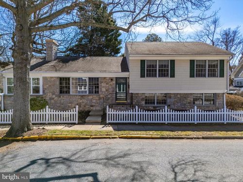 701 Bayard Ave, REHOBOTH BEACH, DE, 19971-2211 | Card Image