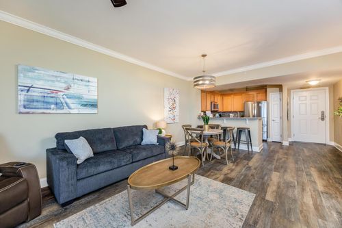 2508-4207 Indian Bayou Trl, Destin, FL, 32541-4356 | Card Image