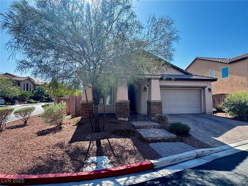 7035 Thistle Ridge St, Las Vegas, NV, 89166-7155 | Card Image