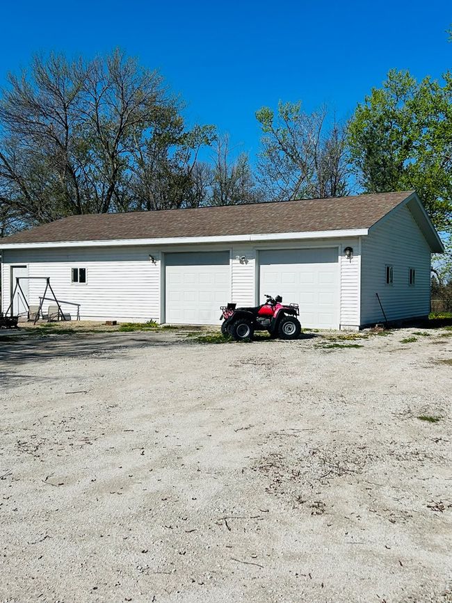 2271 200th Street, Home with 4 bedrooms, 1 bathrooms and 2 parking in Humboldt IA | Image 14