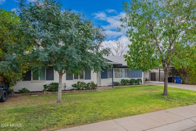 2425 W Shady Glen Avenue, House other with 3 bedrooms, 2 bathrooms and null parking in Phoenix AZ | Image 3