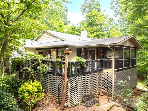 134 Downing Pl, Lake Lure, NC, 28746-9352 | Card Image
