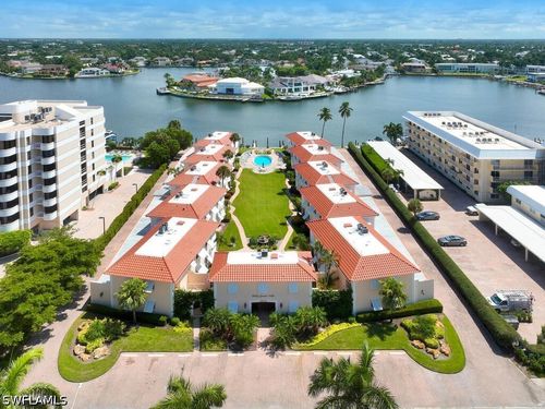 209-3070 Gulf Shore Blvd N, NAPLES, FL, 34103-3956 | Card Image