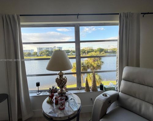 apt-405-2801 N Palm Aire Dr, Pompano Beach, FL, 33069-3419 | Card Image