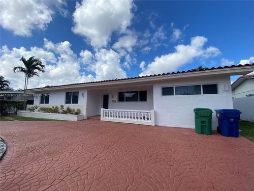 19330 Ne 18th Pl, Miami, FL, 33179-3638 | Card Image