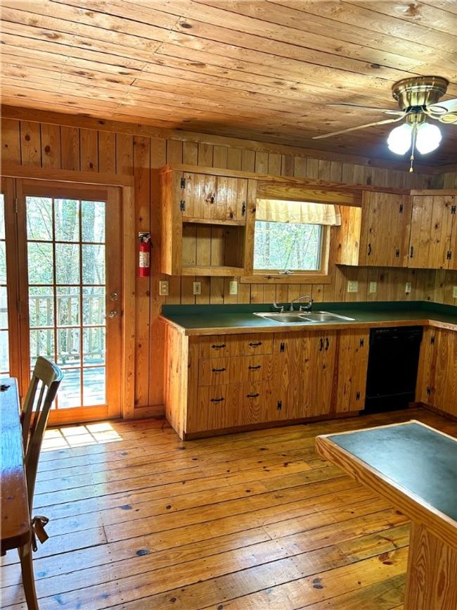 107 Brendart Hill Road, House other with 1 bedrooms, 1 bathrooms and null parking in Sunset SC | Image 7