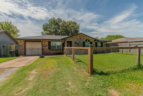 407 Calvin Dr, Bridge City, TX, 77611-3732 | Card Image