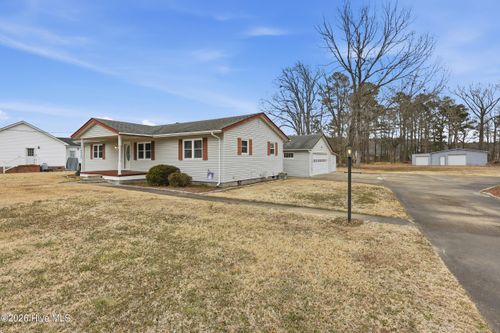 1392 Nixonton Rd, Elizabeth City, NC, 27909-7274 | Card Image