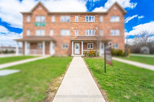 2-59 Mclaughlin Rd N, Brampton, ON, L6X5P9 | Card Image