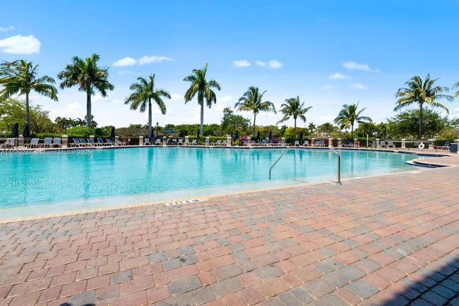 21937 Sw 88 Th Path, Townhouse with 3 bedrooms, 3 bathrooms and null parking in Cutler Bay FL | Image 22