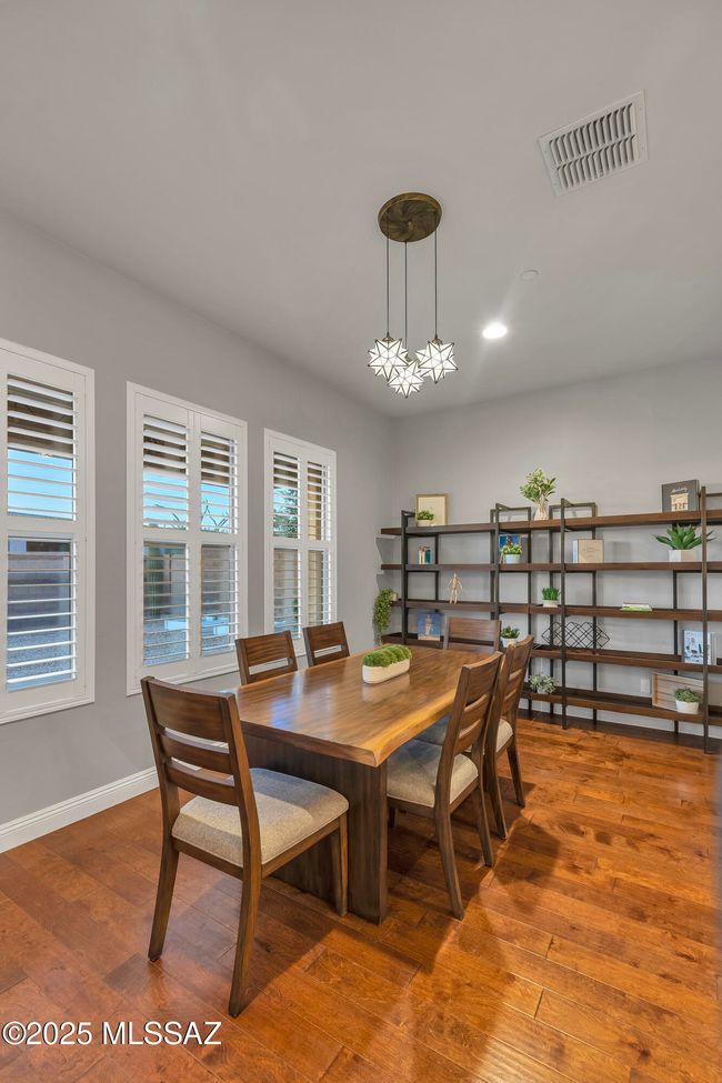 Dining Area | Image 7