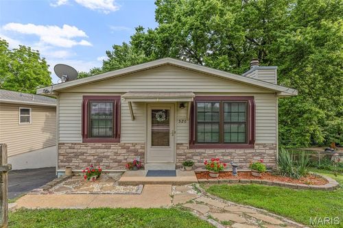 526 Lee Ave, Festus, MO, 63028-2124 | Card Image
