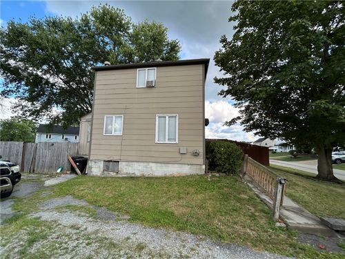 109 Constitution Cir, Clairton, PA, 15025-1005 | Card Image