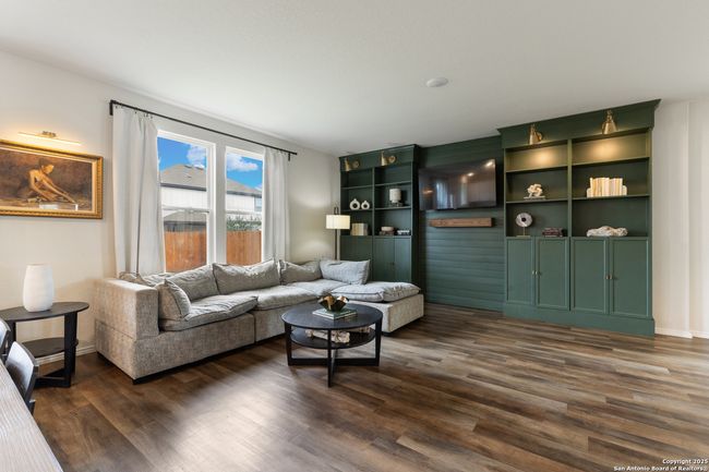 809 Altapass Hls, House other with 4 bedrooms, 3 bathrooms and null parking in Seguin TX | Image 10