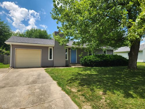 168 Schaefer Dr, Hope, IN, 47246-9434 | Card Image