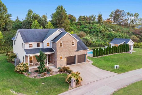 3698 Brody Ln, Ashland, KY, 41102 | Card Image