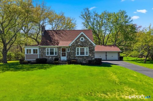 462 Canterbury Tpke, Norwich, CT, 06360-1372 | Card Image