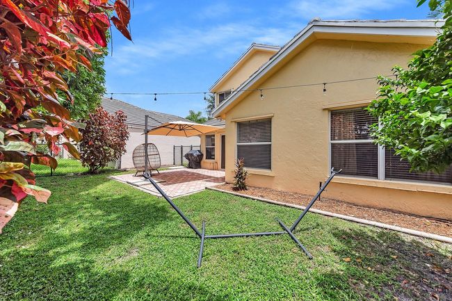 2867 Quail Run Ln, House other with 3 bedrooms, 3 bathrooms and null parking in Davie FL | Image 47