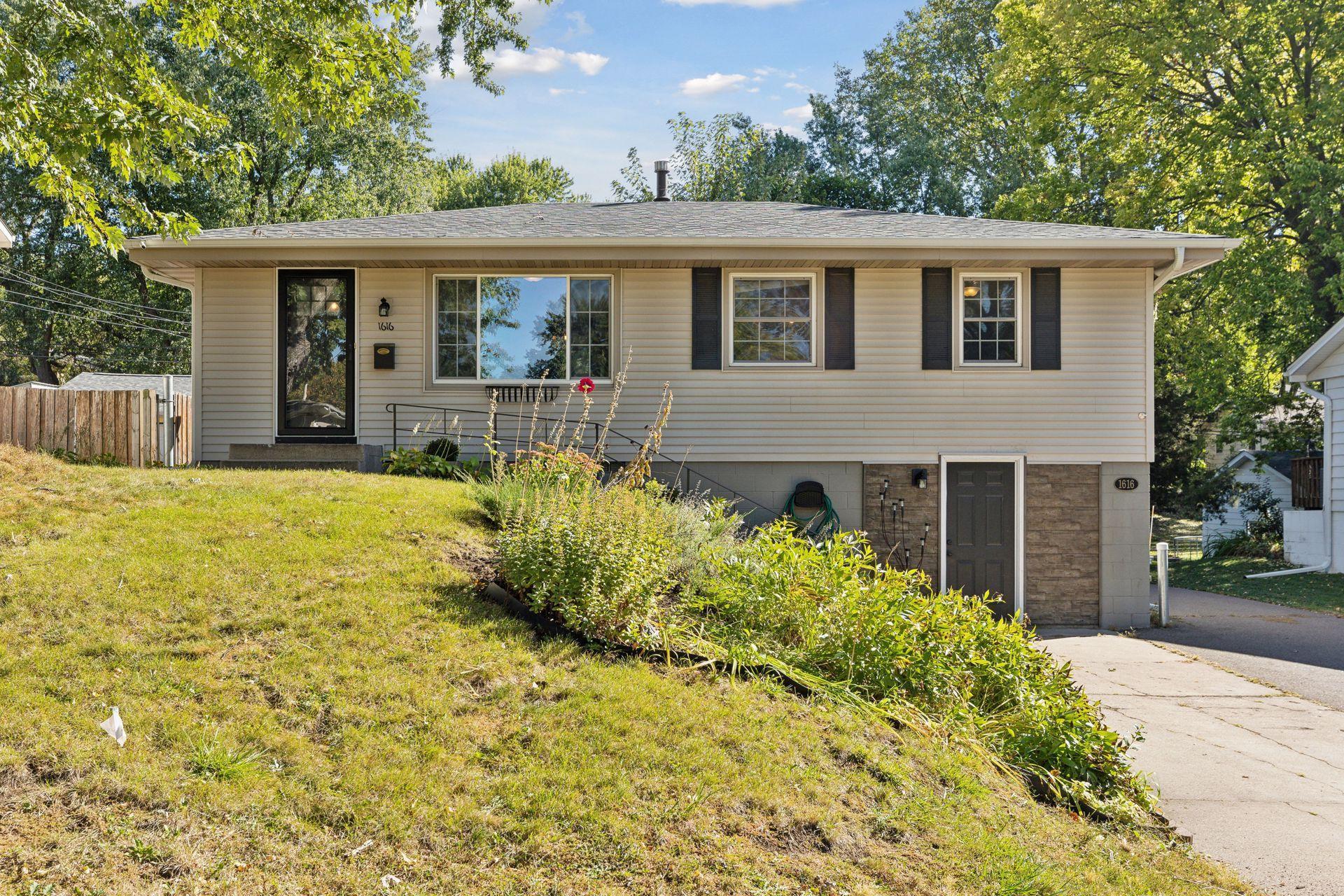 Hillsboro Ave, Minneapolis, MN 55427