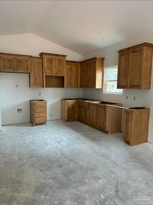 3011 N 15th Ave, Milton, FL, 32583-5825 | Card Image