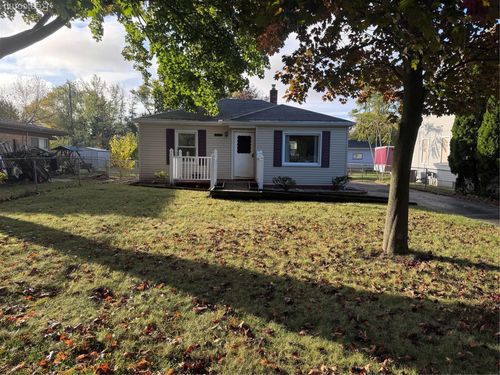 4475 Oakvista Ave, Clarkston, MI, 48346-3816 | Card Image