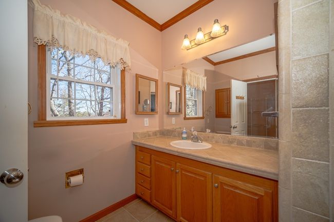 One primary bath | Image 20