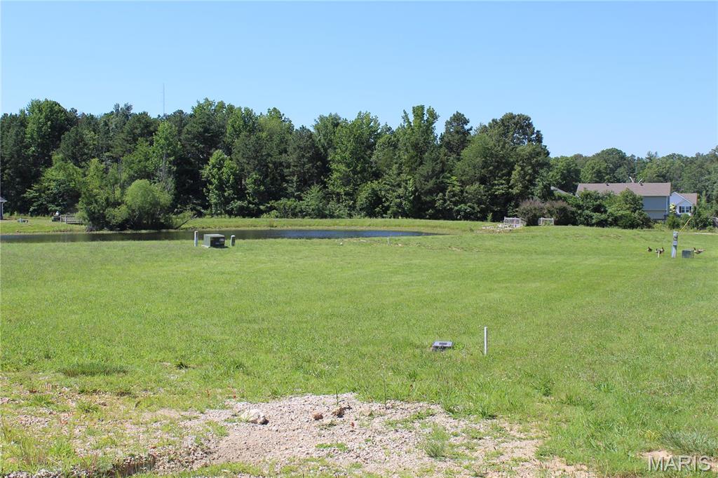 Land in Poplar Bluff