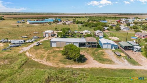 1702 W Cleveland Avenue, Seadrift, TX, 77983 | Card Image