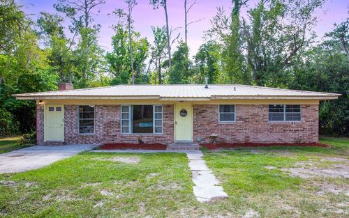 3990 Ne 113th Ln, Jasper, FL, 32052-6672 | Card Image