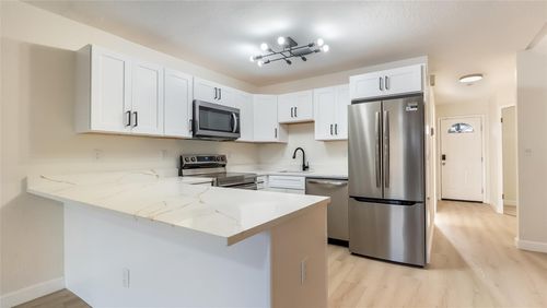 705-4979 Nw 82nd Ave, Lauderhill, FL, 33351-5600 | Card Image