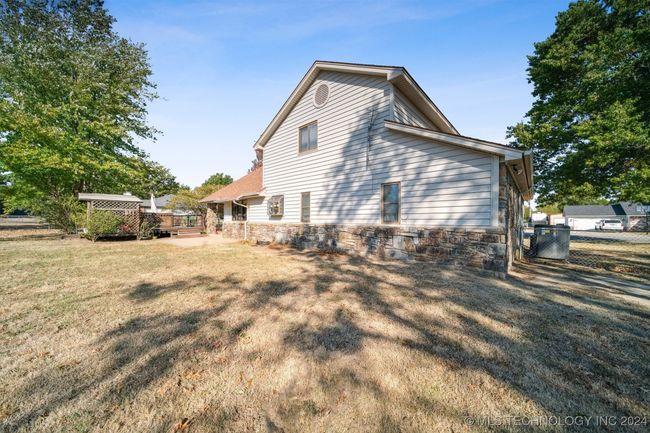 9172 E Oak Ln, House other with 3 bedrooms, 3 bathrooms and null parking in Claremore OK | Image 46