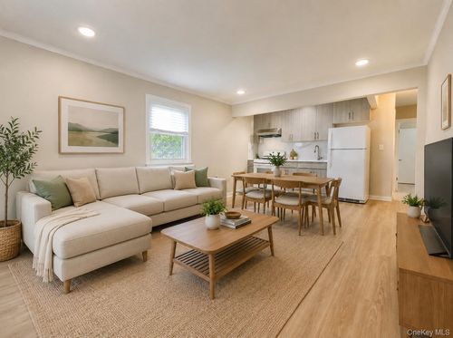 124-01 Hillside Ave, Richmond Hill, NY, 11418 | Card Image