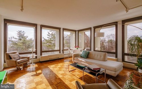 2g-220 Locust St, PHILADELPHIA, PA, 19106-3935 | Card Image