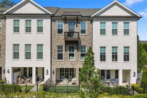 528 Clover Ln, Alpharetta, GA, 30009-2562 | Card Image