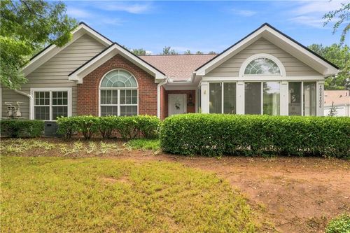 27-4008 Vineyards Ln Nw, Kennesaw, GA, 30144-7445 | Card Image
