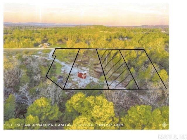 Land in Calico Rock
