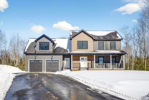 17 Betty Lane, Windham, ME, 04062 | Card Image