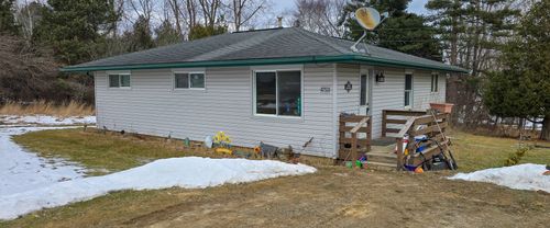 4753 Hillcrest Dr, Silverwood, MI, 48760-9744 | Card Image