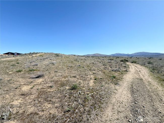 74 Us Highway 97, Home with 0 bedrooms, 0 bathrooms and null parking in Omak WA | Image 8
