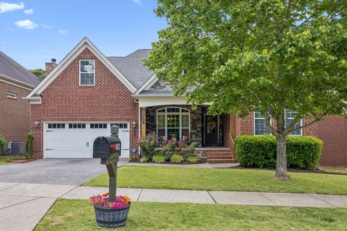 6013 Christmas Dr, Nolensville, TN, 37135-7459 | Card Image