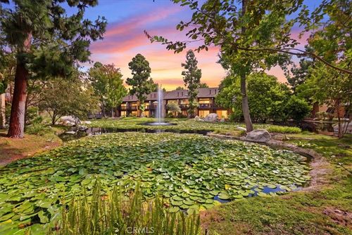 23a-7890 E Spring St, Long Beach, CA, 90815-1648 | Card Image