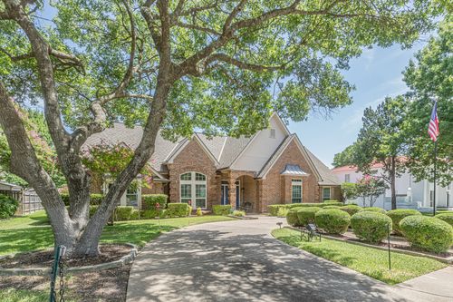 1614 Nob Hill Dr, Duncanville, TX, 75137-3736 | Card Image