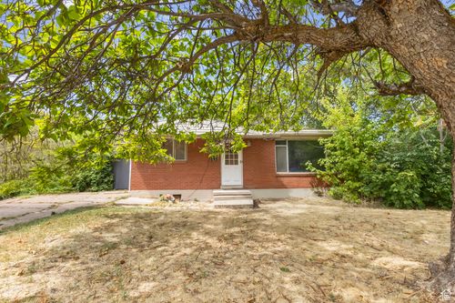 158 S 500 E, Kaysville, UT, 84037-2171 | Card Image