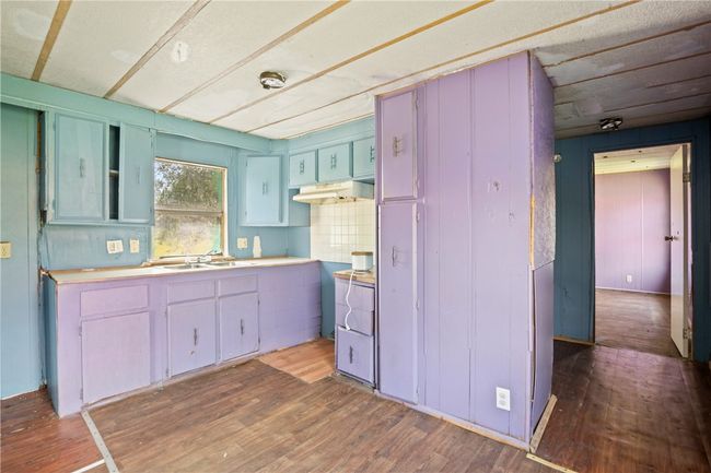 121 Nw 7 Th St, House other with 3 bedrooms, 2 bathrooms and null parking in Premont TX | Image 5