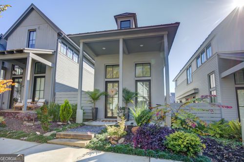 142 Mado Ln, Chattahoochee Hills, GA, 30268-2390 | Card Image